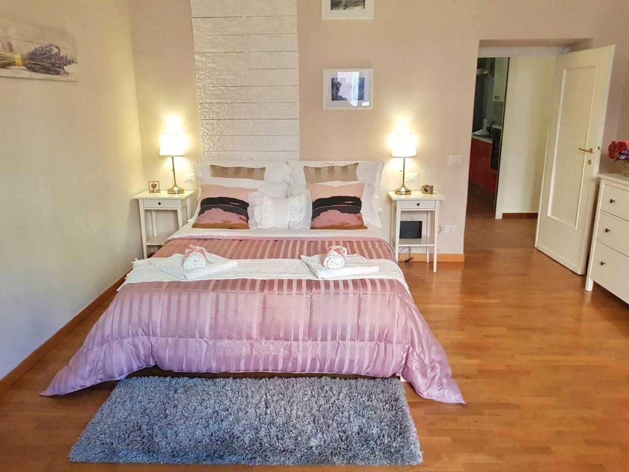 ローマFlorje Houseアパートメント エクステリア 写真
